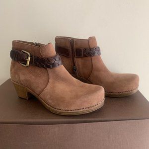 Dansko Brown Ankle Boots Size 8